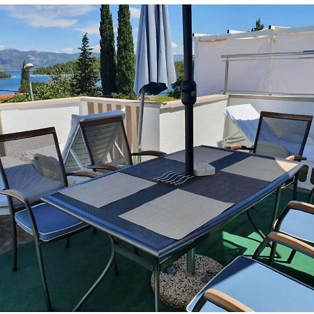 Apartments Elli Korcula Town Bagian luar foto