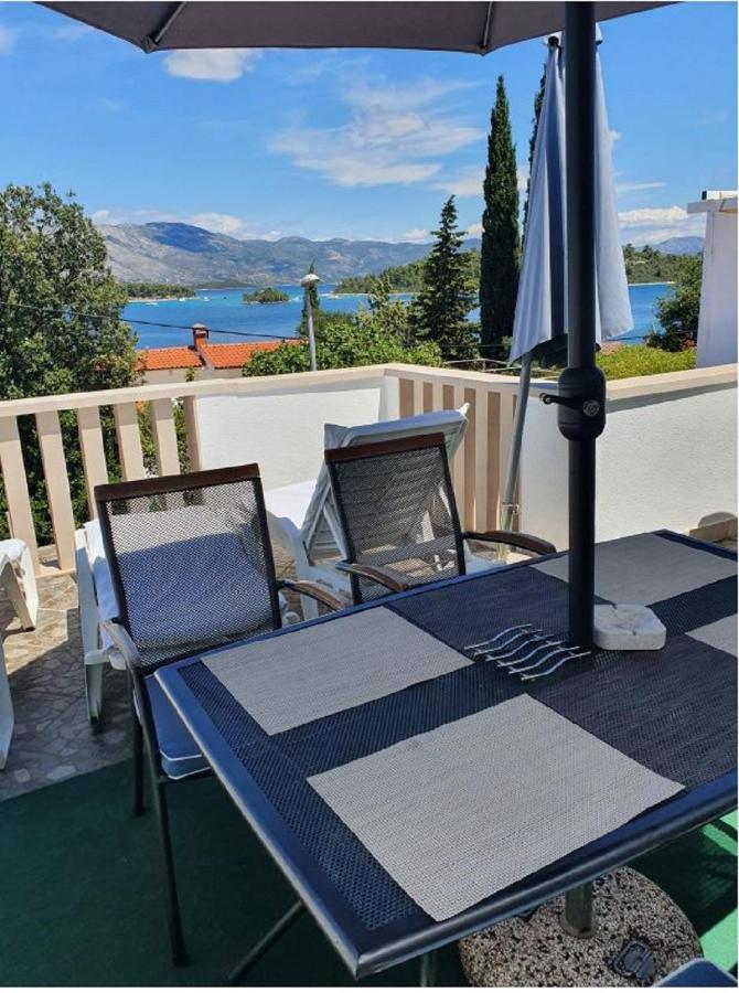 Apartments Elli Korcula Town Bagian luar foto